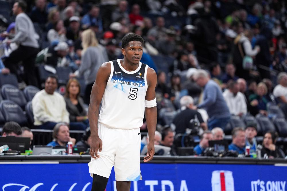 引发球迷的 引发球迷的