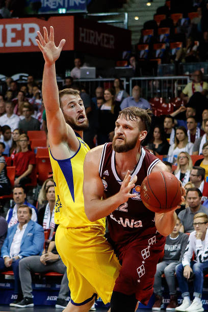 手战术变动 手战术变动