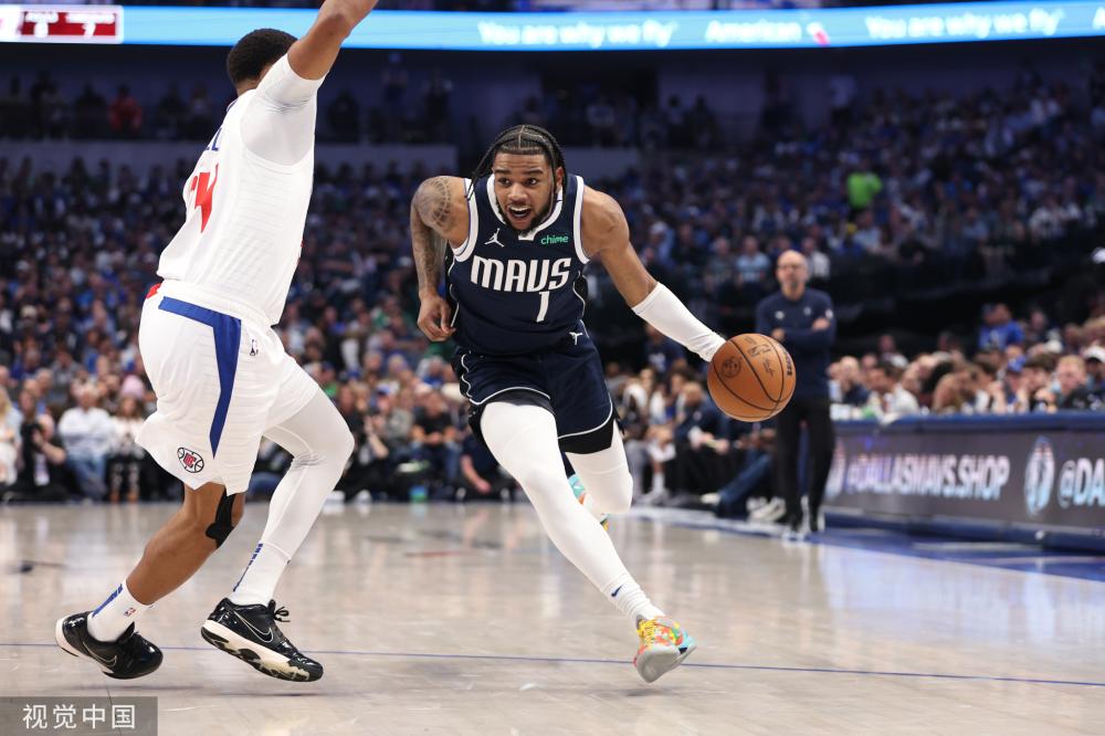 了球队的防 了球队的防