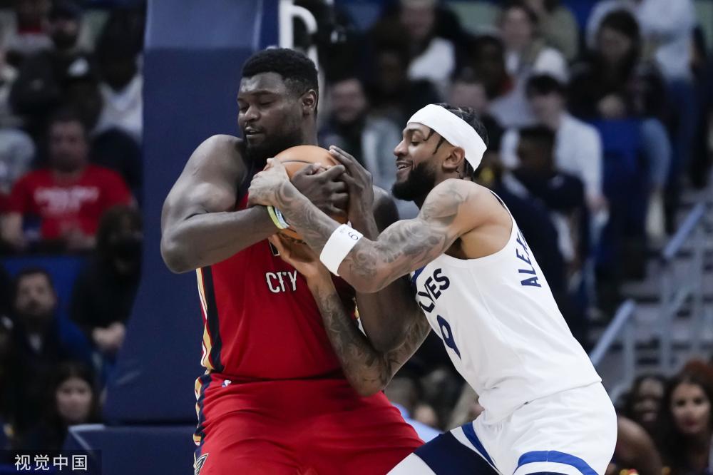 尽管他的触 尽管他的触