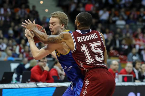 海站明日打 海站明日打